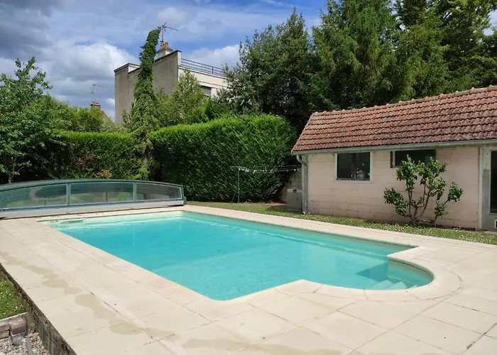 L'annexe De 4* Troyes